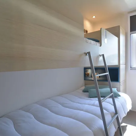 Mobil-home Spacieux 6 Pers, 3 Ch, 2 Sdb, Proche - Fr-1-361a-98 * Jullouville-les-Pins