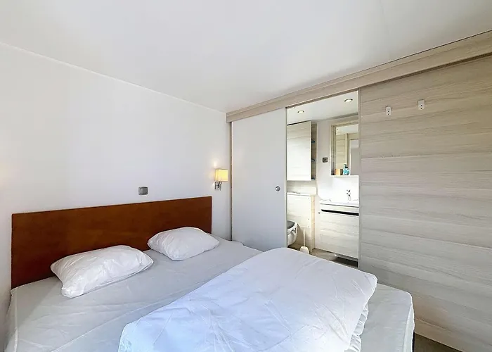 Mobil-home Spacieux 6 Pers, 3 Ch, 2 Sdb, Proche - Fr-1-361a-98 בית נופש ז'ולוביל-לה-פאן